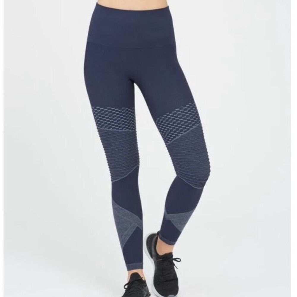 Spanx Look At Me Now Seamless Moto Leggings Indigo Sky Blue 50200R Medium
